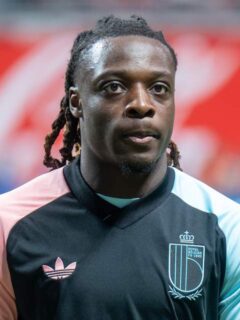Jérémy Doku tijdens een voetbalwedstrijd