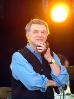Salvatore Adamo, Belgische muzikant en zanger