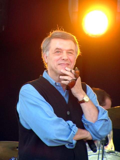 Salvatore Adamo, Belgische muzikant en zanger