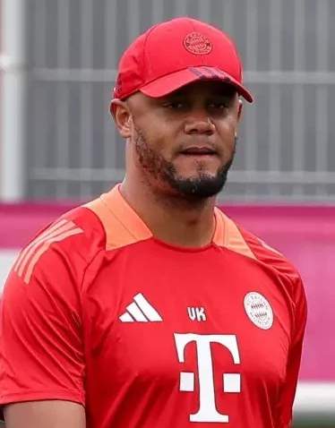 Vincent Kompany tijdens een voetbalwedstrijd