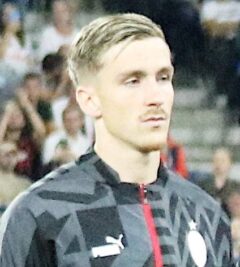 Alexis Saelemaekers speelt voor AC Milan in 2022