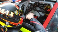 Anthony Kumpen met teamgenoot tijdens NASCAR 2015