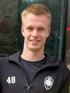 Arthur Vermeeren in actie voor Royal Antwerp in 2023