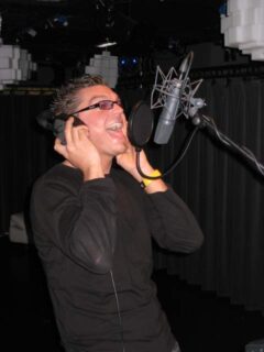 Danzel tijdens een live dj-optreden bij Q-music