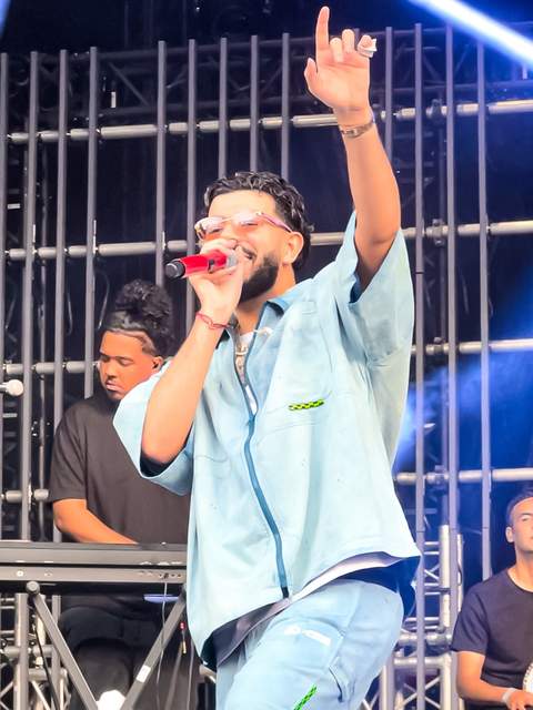 Dystinct optreedt op het Caribana Festival 2024