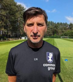 Luc Nilis als voetbalcoach in 2023