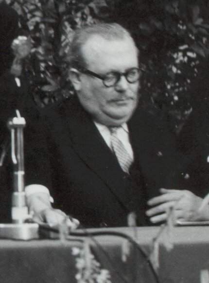 Achille Van Acker, Belgische socialist in 1958