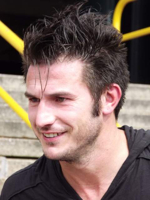 Carl Hoefkens tijdens een voetbalwedstrijd in 2012