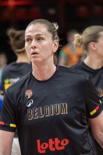 Emma Meesseman speelt tijdens het Europees kampioenschap 2025