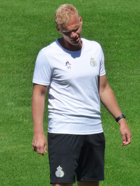 Karel Geraerts als coach tijdens RC Lens-wedstrijd 2020