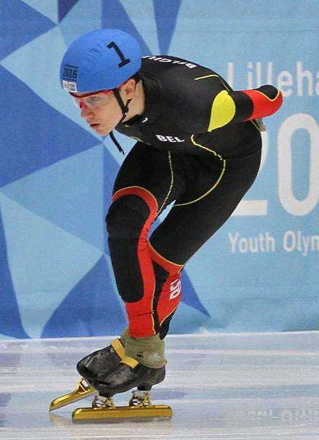 Stijn Desmet tijdens kwartfinale shorttrack 2016