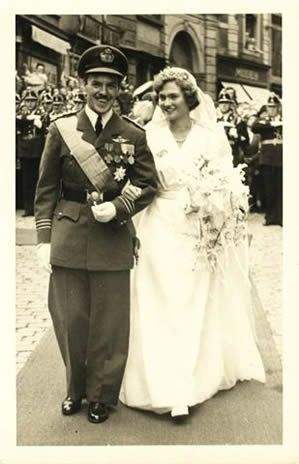 Antoine en zijn vrouw op hun trouwdag in 1950