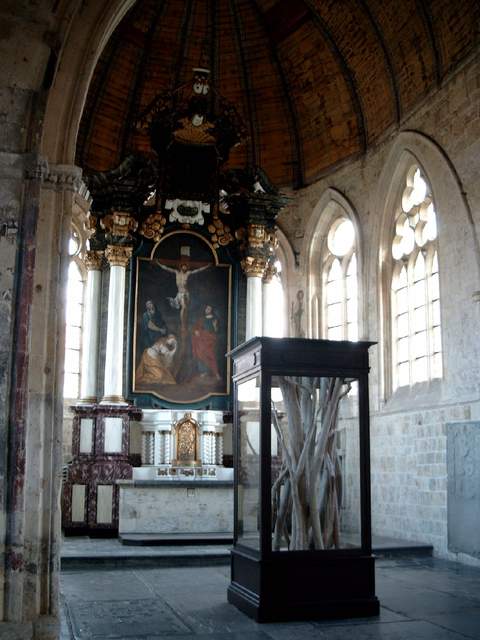 Kunstinstallatie van Berlinde De Bruyckere in Sint-Trond
