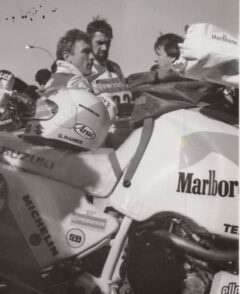 Gaston Rahier tijdens de Parijs-Dakar rally in 1988