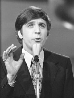 Jean Vallée tijdens zijn optreden op Eurovisiesongfestival 1970